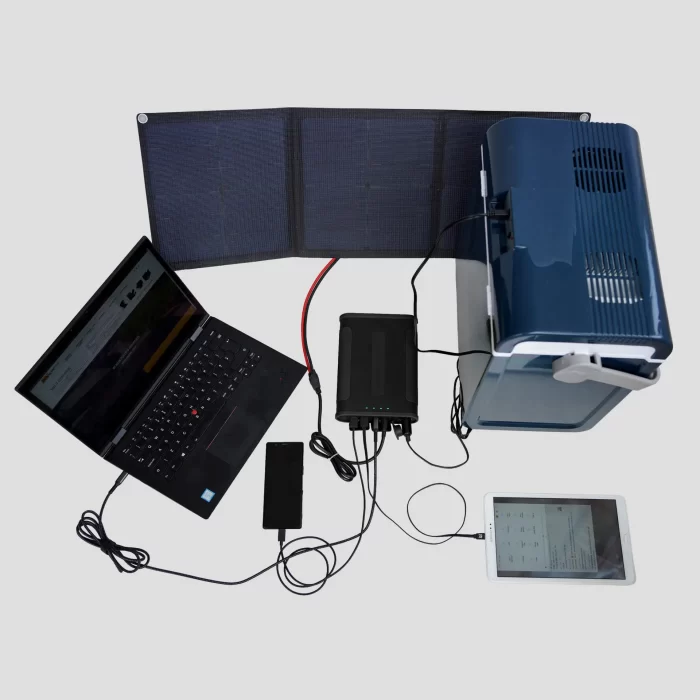 SMART POWER STATION – HIGH-CAPACITY POWER BANK – 300 MPPT - Image 2