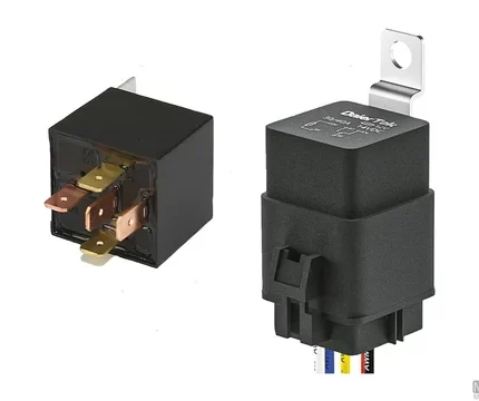 SPDT relay switch with socket, 5-pin, 12V-30A